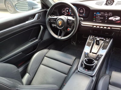 2025 Porsche 911 Carrera GTS