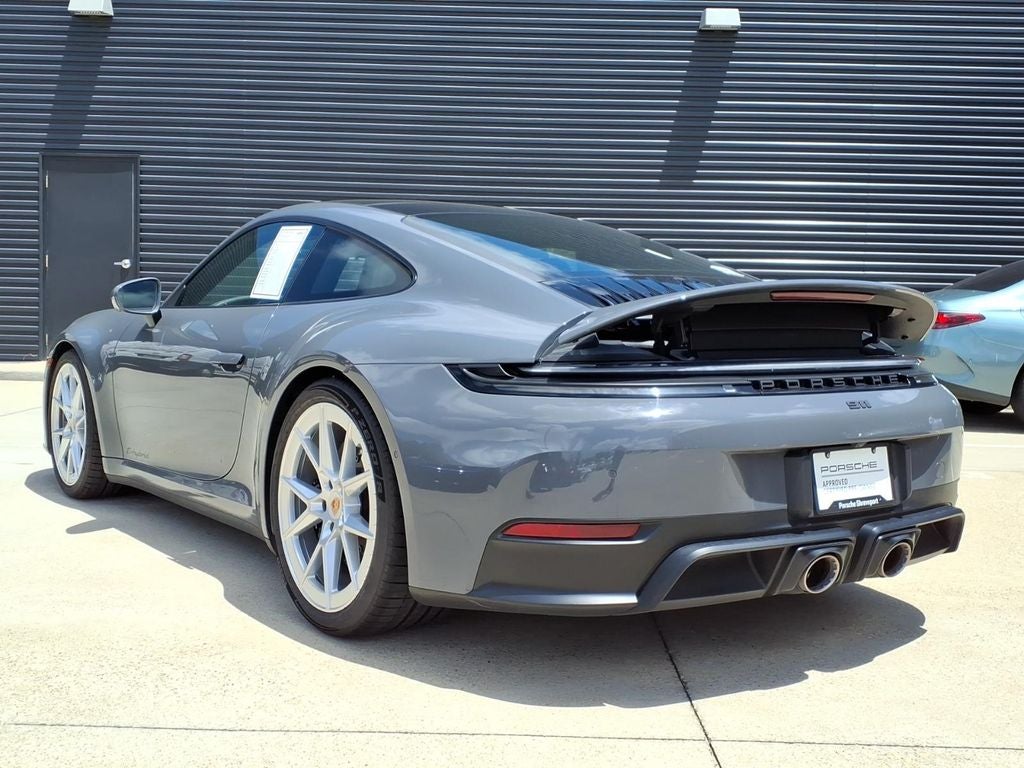 2025 Porsche 911 Carrera GTS