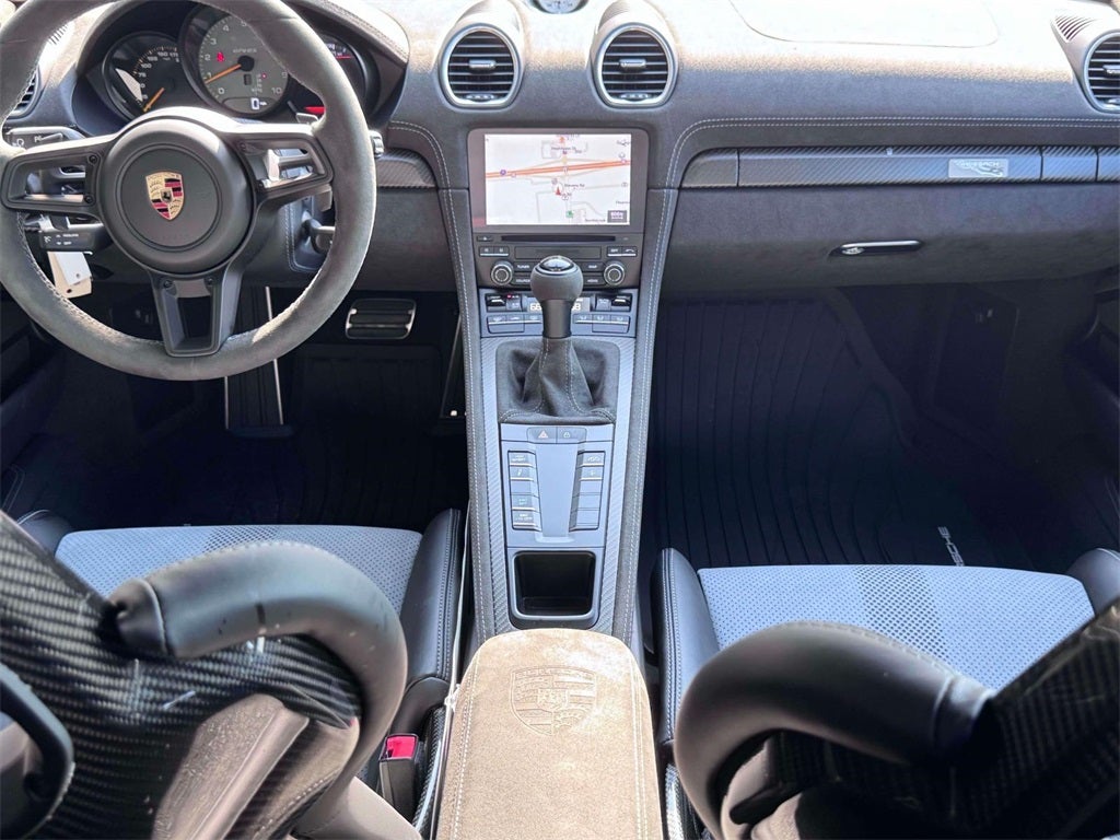 2024 Porsche 718 Cayman GT4 RS