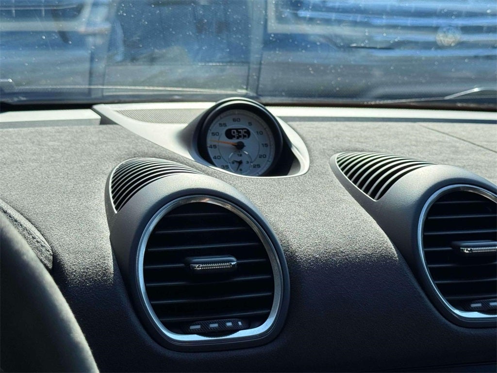 2024 Porsche 718 Cayman GT4 RS