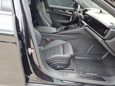 2026 Porsche Panamera E-Hybrid Turbo