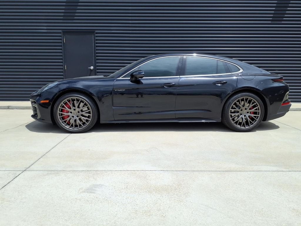 2026 Porsche Panamera E-Hybrid Turbo