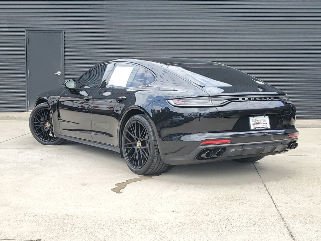 2023 Porsche Panamera 4 Platinum Edition