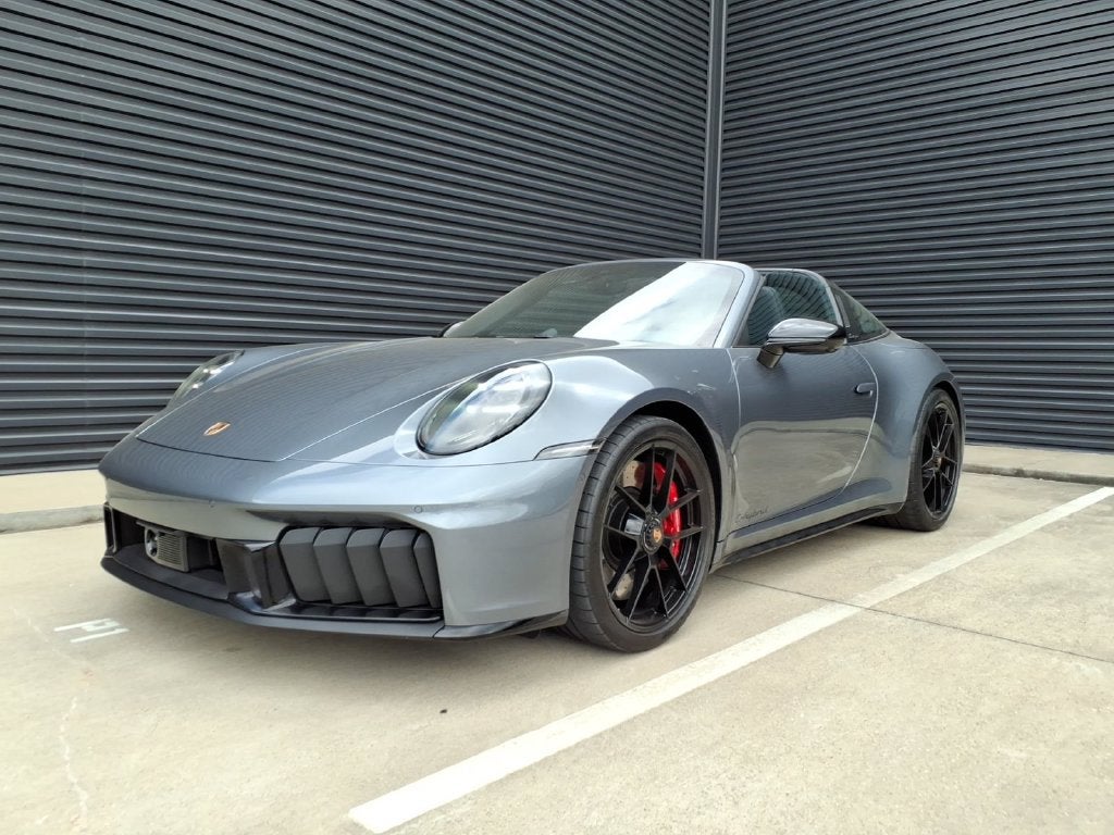 2026 Porsche 911 Targa 4 GTS