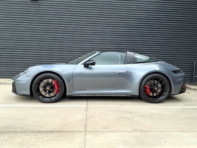 2026 Porsche 911 Targa 4 GTS