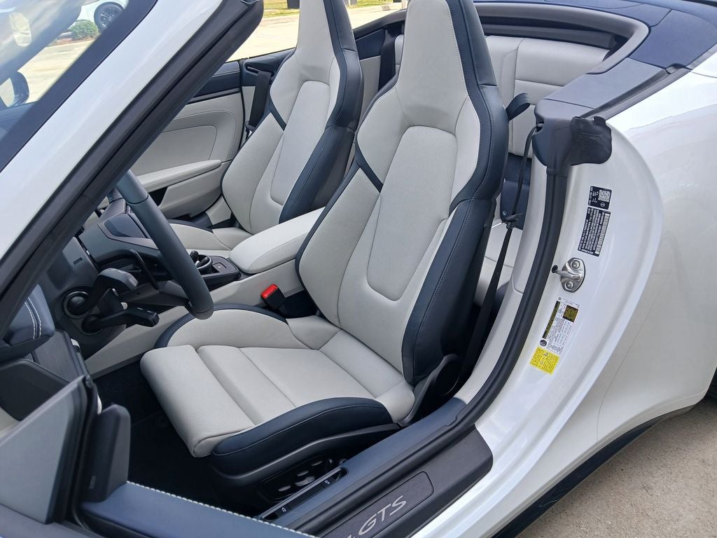 2026 Porsche 911 Carrera GTS