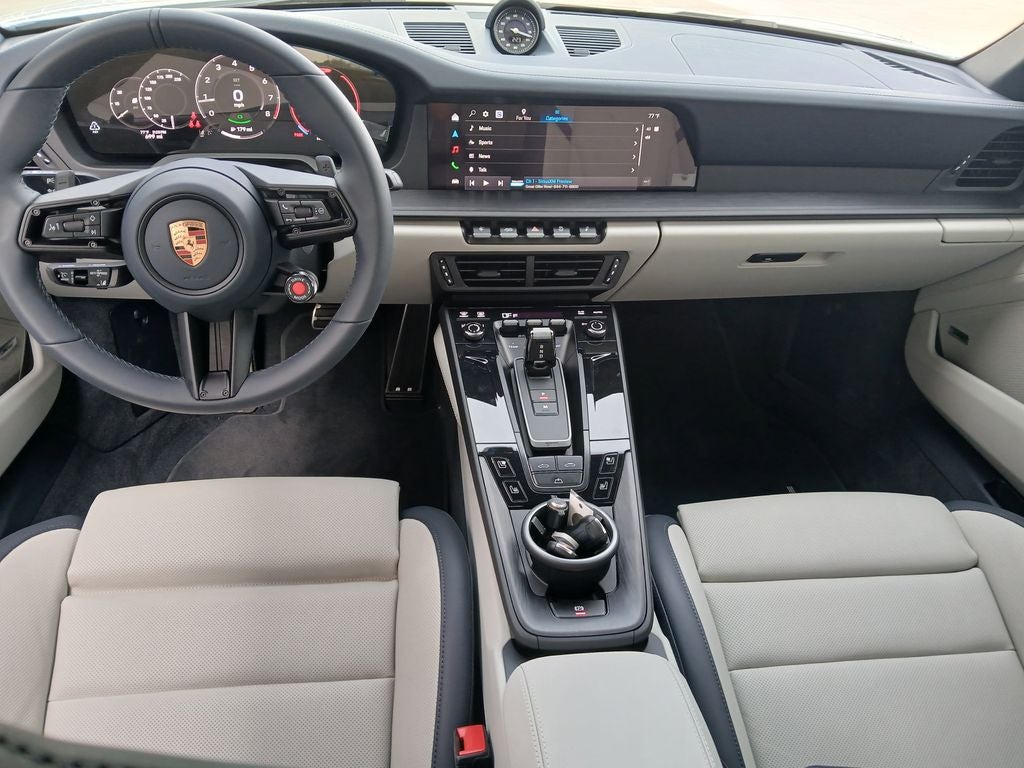 2026 Porsche 911 Carrera GTS