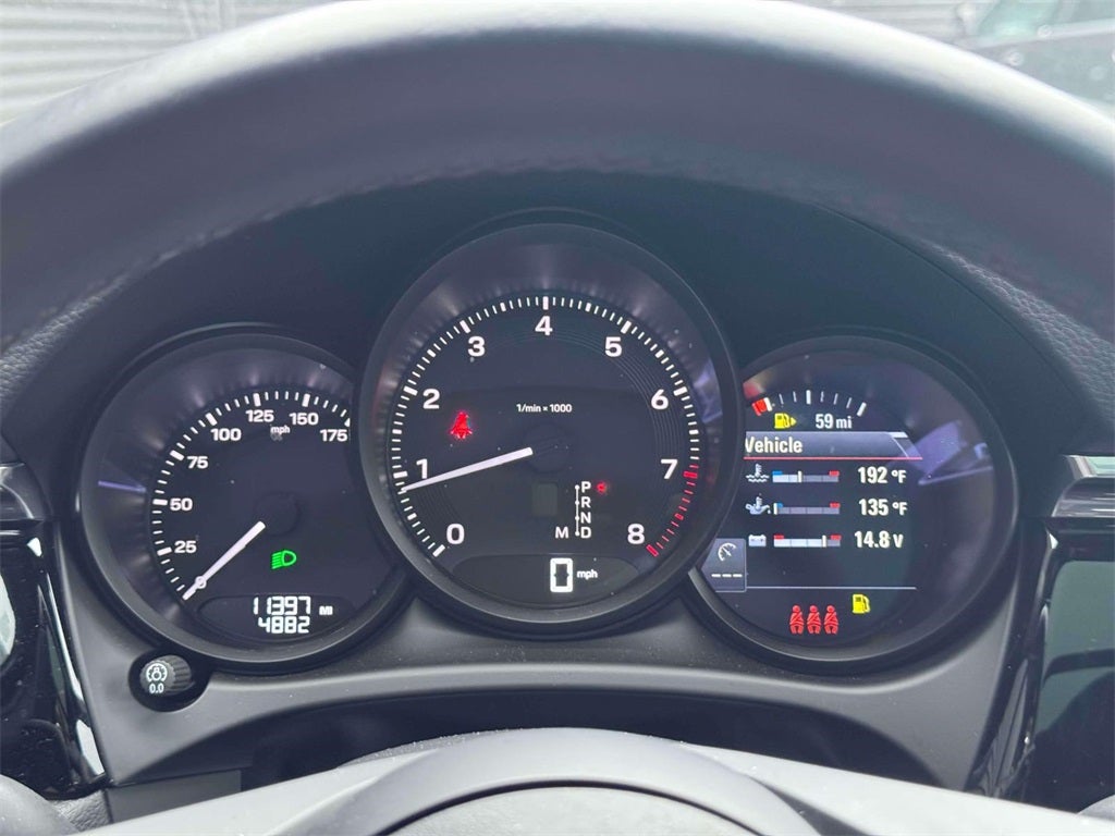 2025 Porsche Macan Base