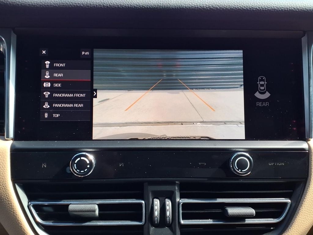 2022 Porsche Macan Base