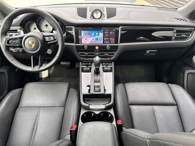 2025 Porsche Macan T