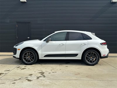 2025 Porsche Macan T