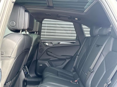 2025 Porsche Macan T