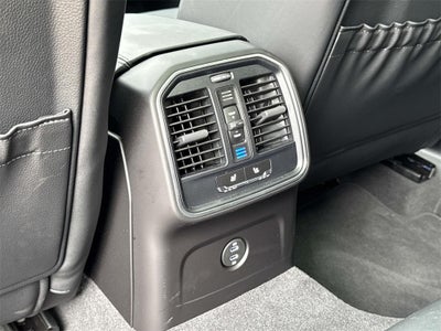 2025 Porsche Macan T