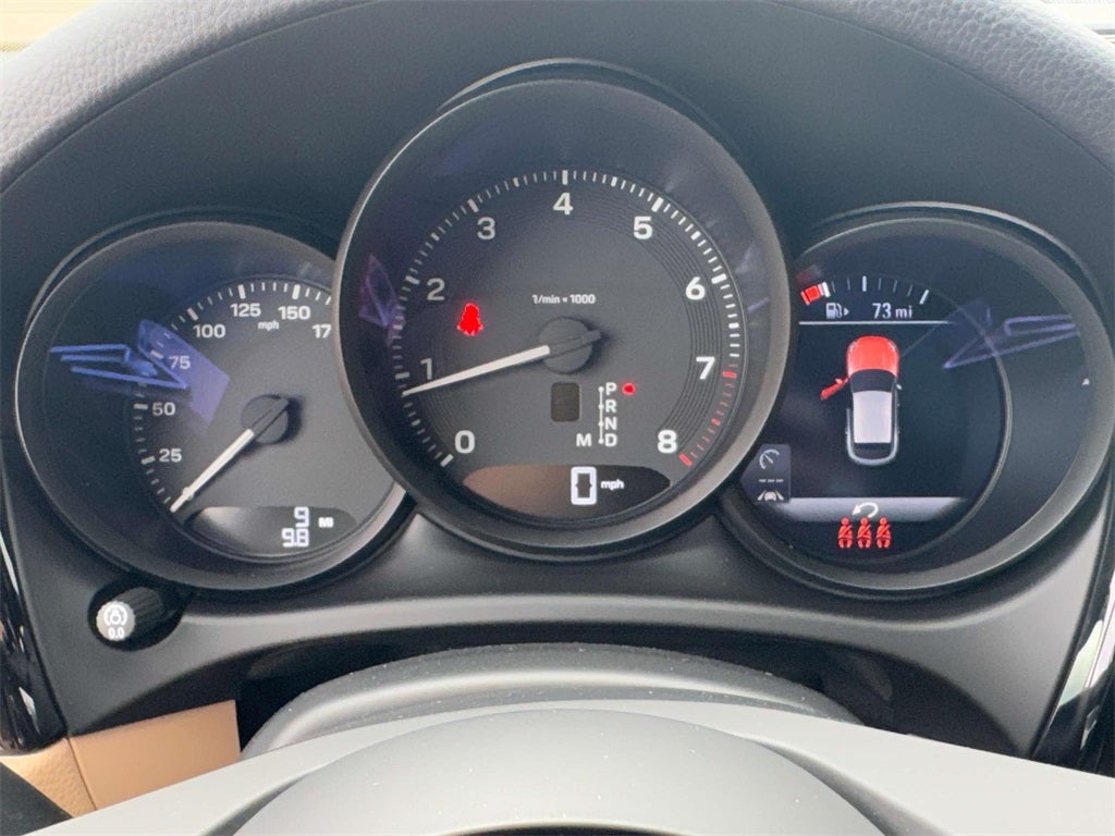 2025 Porsche Macan Base