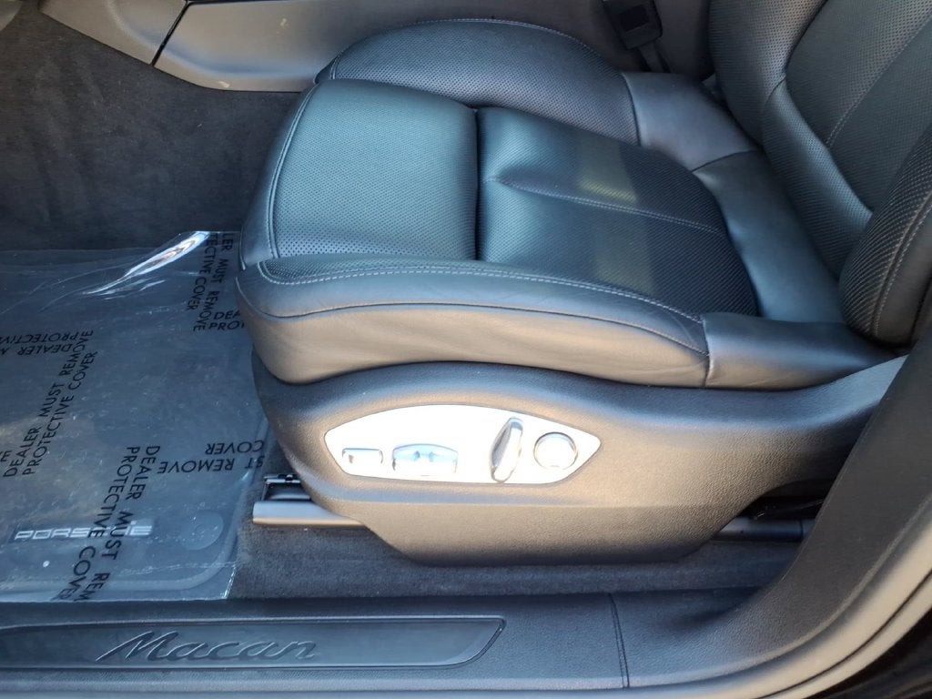 2018 Porsche Macan Sport Edition