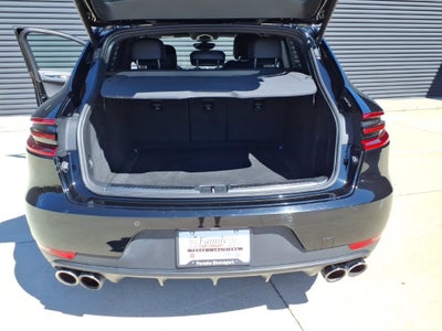 2018 Porsche Macan Sport Edition
