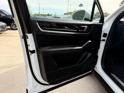 2019 Porsche Cayenne Base