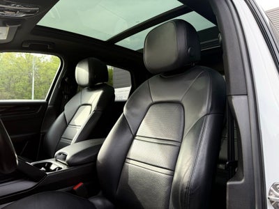 2019 Porsche Cayenne Base