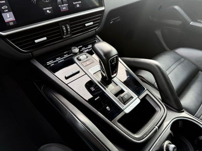 2019 Porsche Cayenne Base