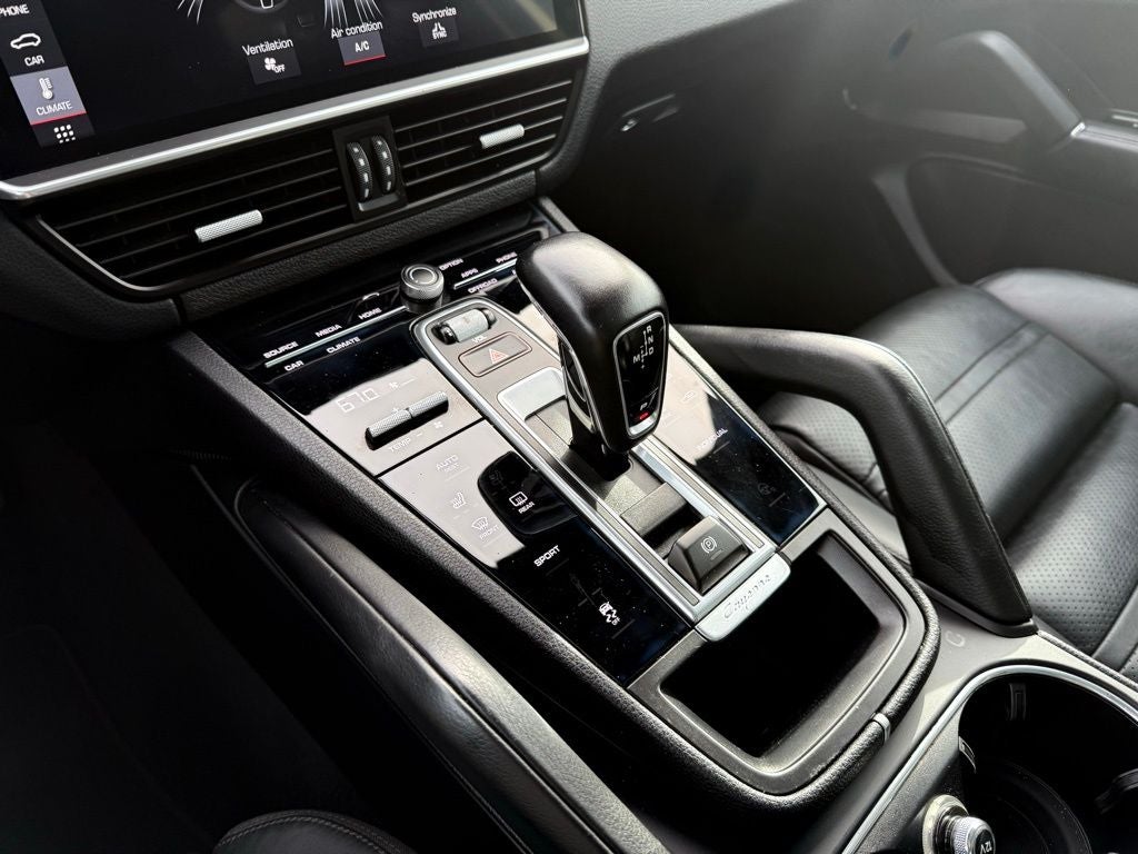 2019 Porsche Cayenne Base