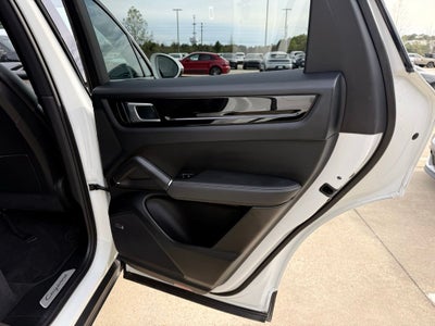 2019 Porsche Cayenne Base