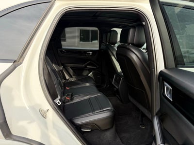 2019 Porsche Cayenne Base