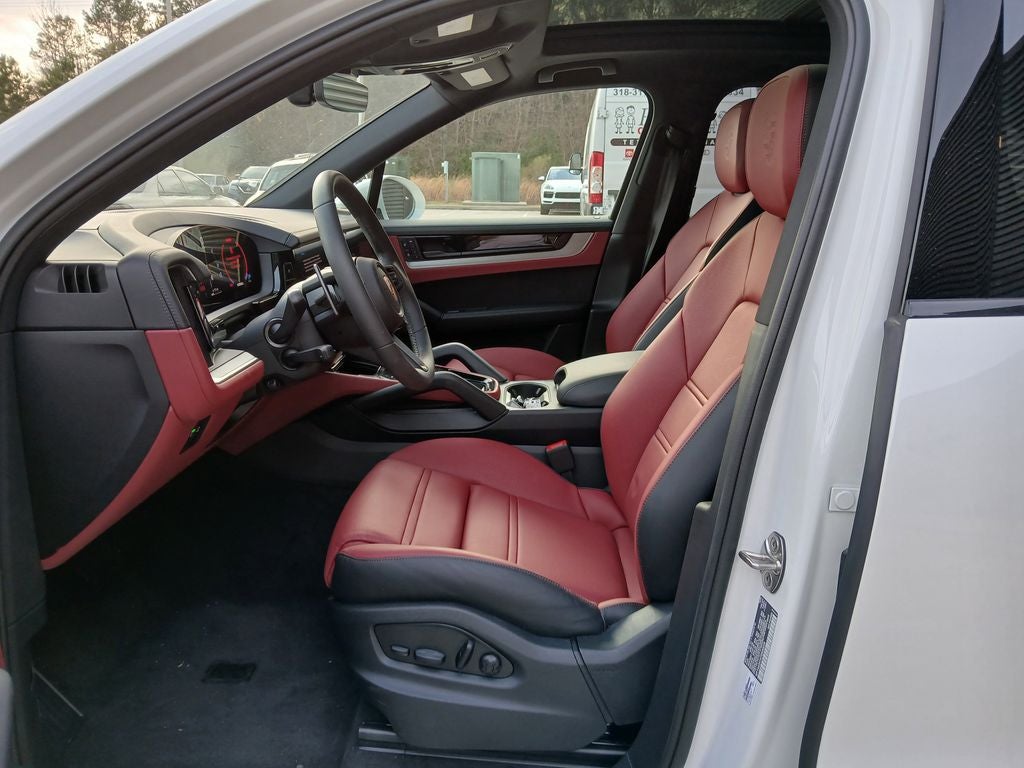 2026 Porsche Cayenne Base