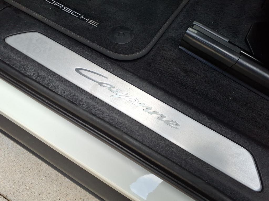2024 Porsche Cayenne Base