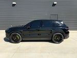 2025 Porsche Cayenne E-Hybrid Base