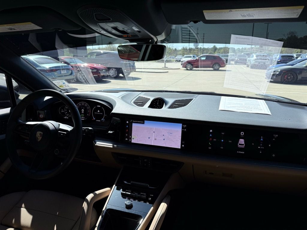 2025 Porsche Cayenne E-Hybrid Base