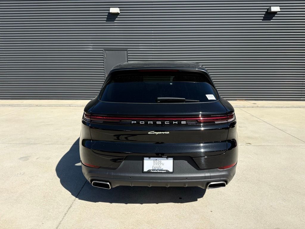 2025 Porsche Cayenne E-Hybrid Base
