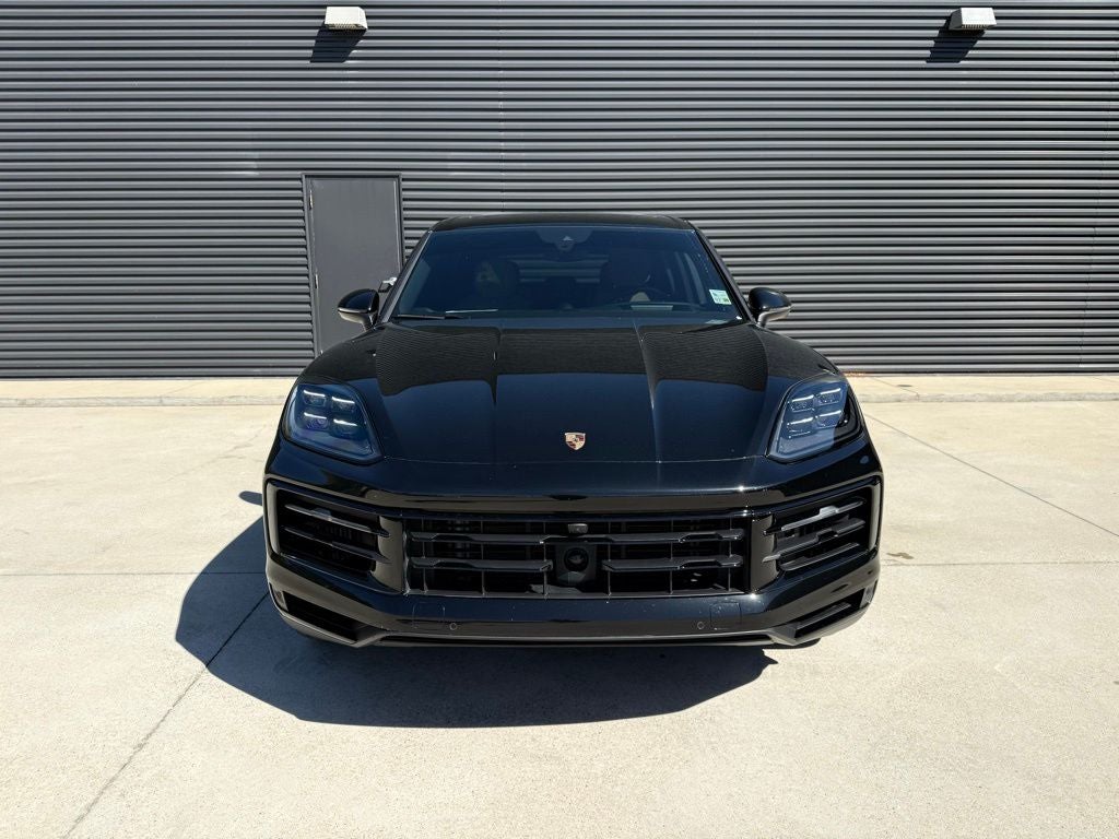 2025 Porsche Cayenne E-Hybrid Base