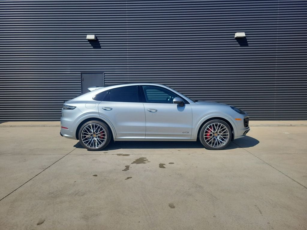 2022 Porsche Cayenne Coupe GTS