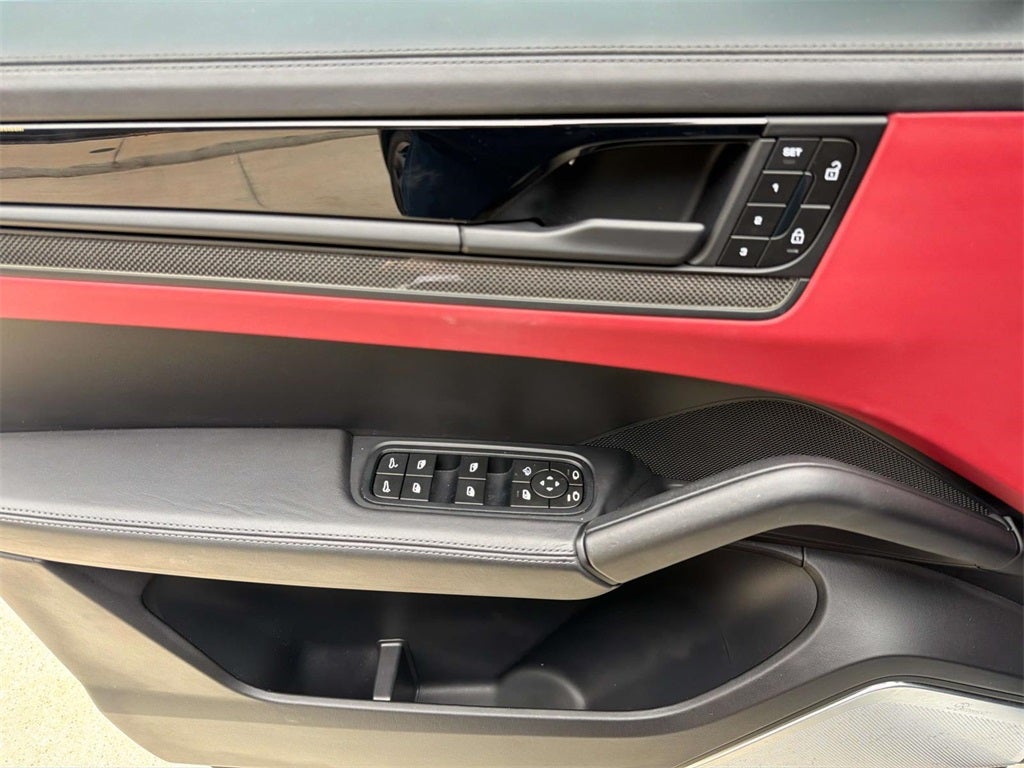 2024 Porsche Cayenne Coupe Turbo GT