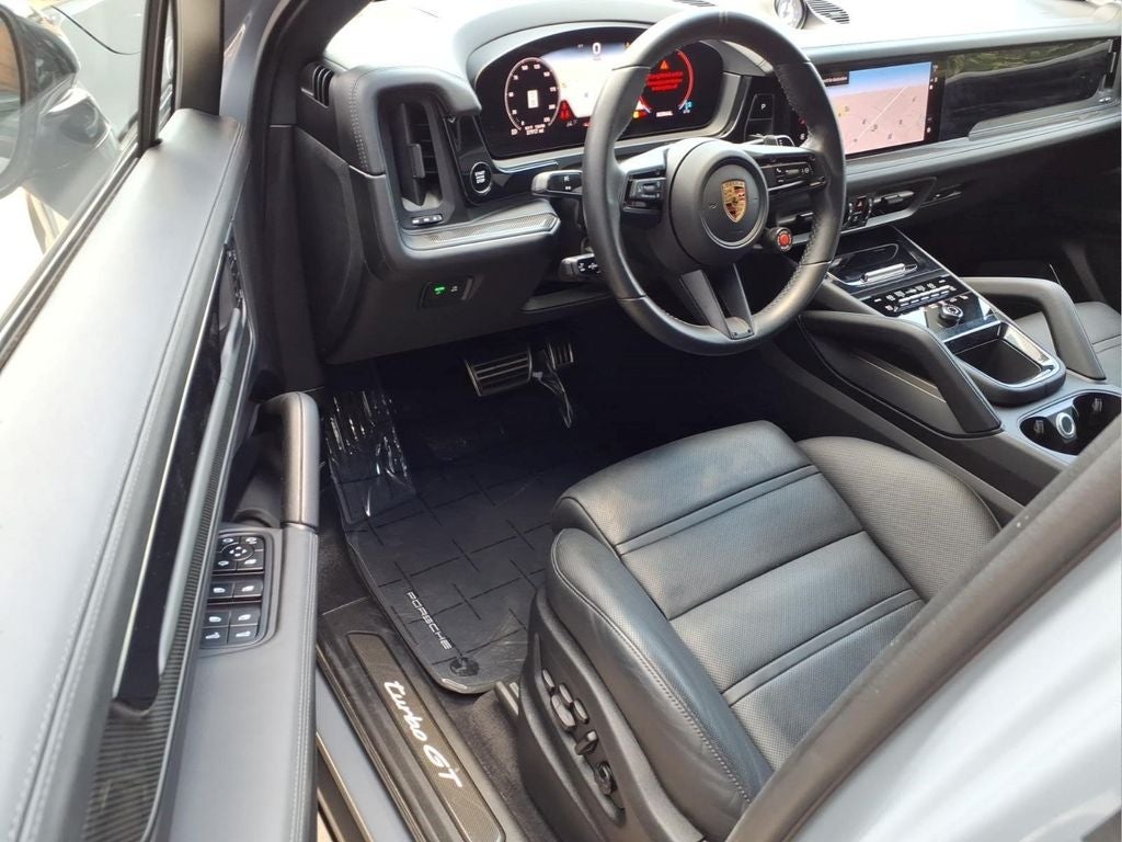 2024 Porsche Cayenne Coupe Turbo GT