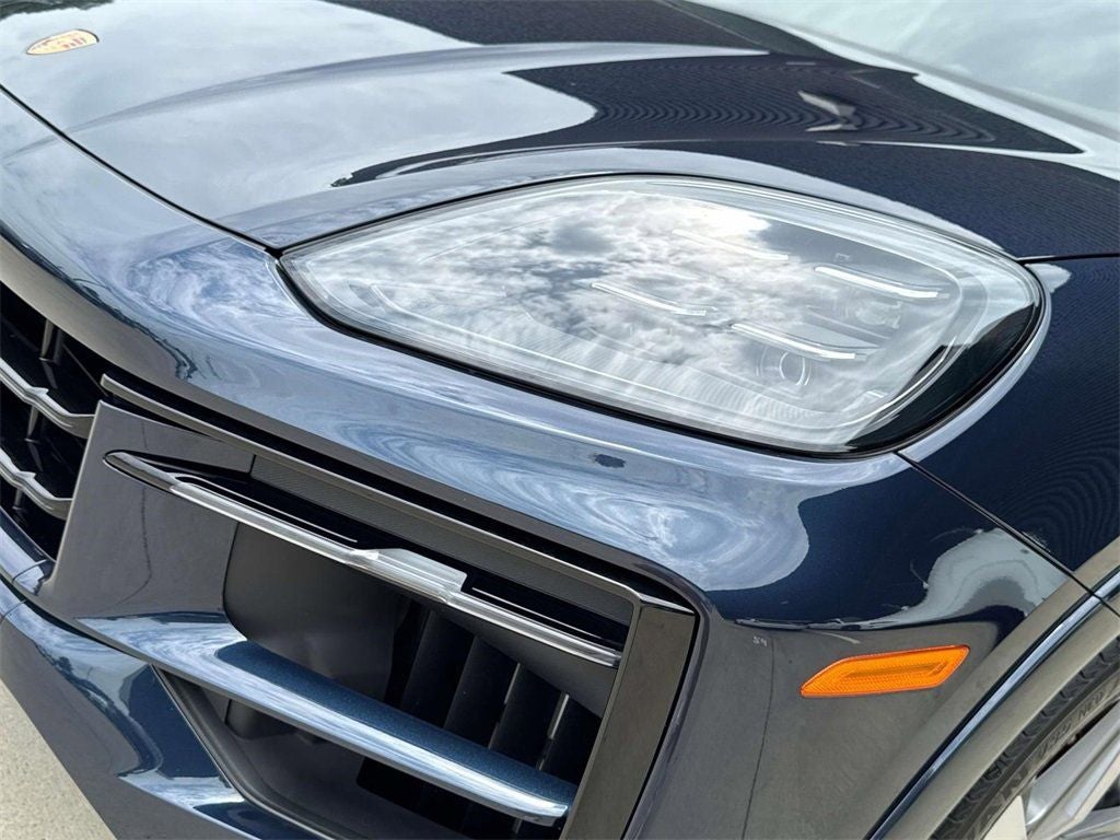 2025 Porsche Cayenne Coupe S