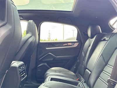 2025 Porsche Cayenne Coupe S