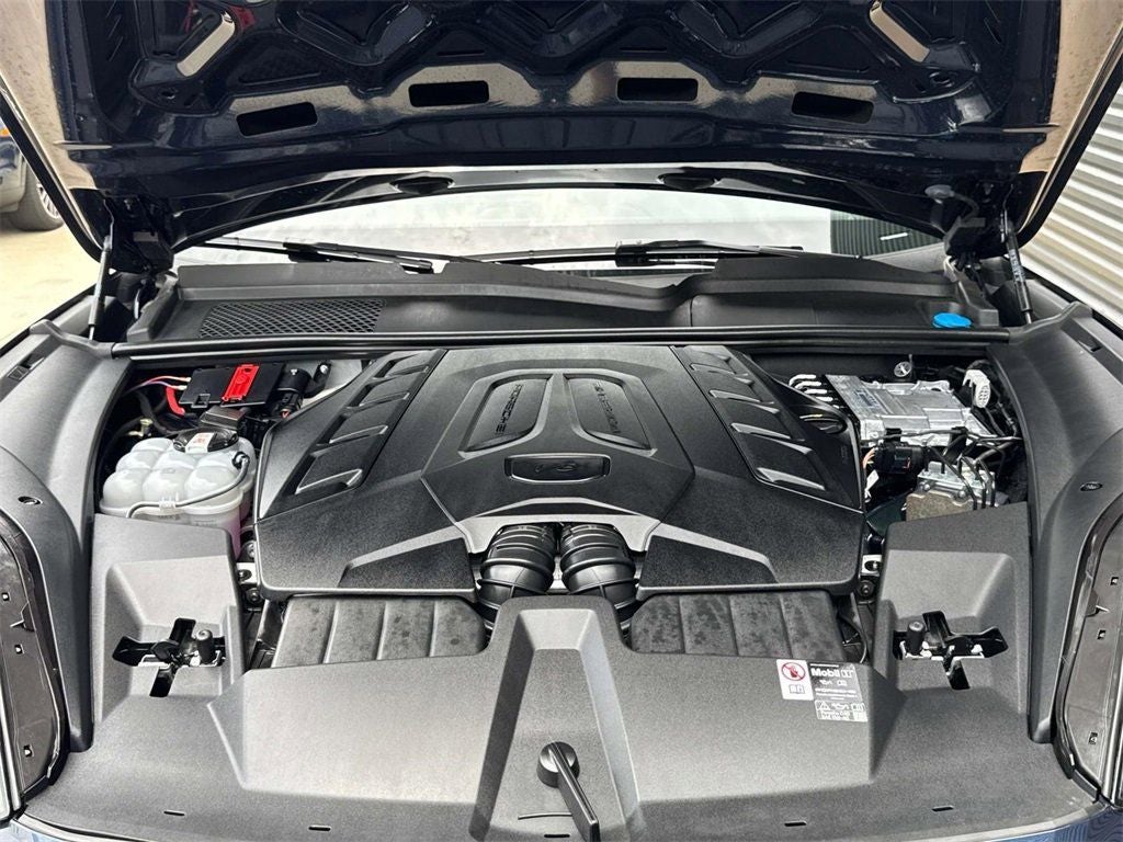 2025 Porsche Cayenne Coupe S