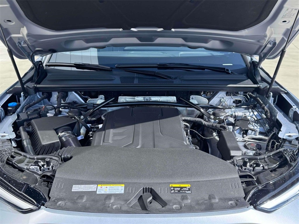 2025 Audi Q5 2.0T Premium quattro
