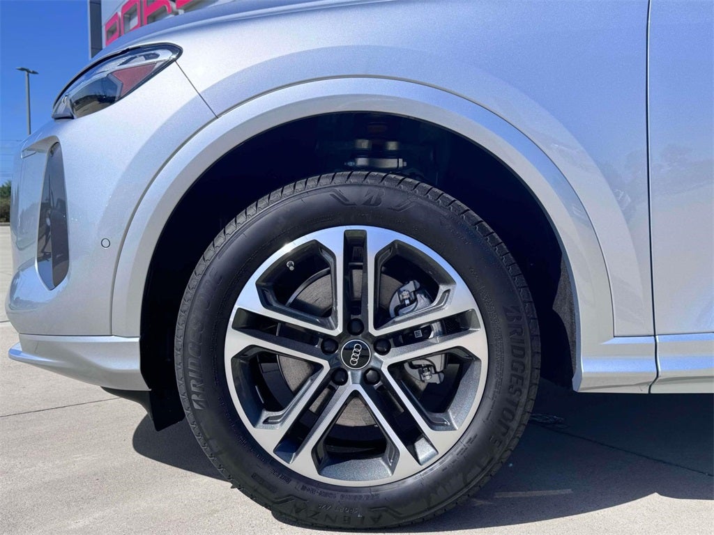 2025 Audi Q5 2.0T Premium quattro