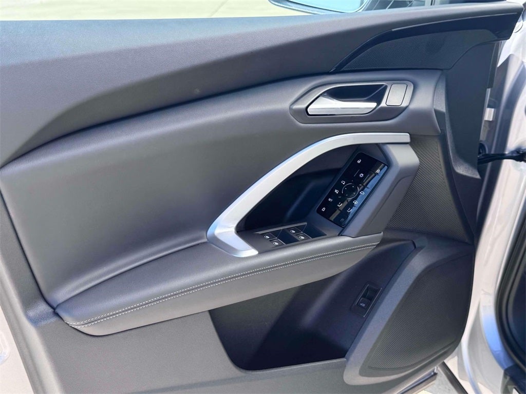 2025 Audi Q5 2.0T Premium quattro