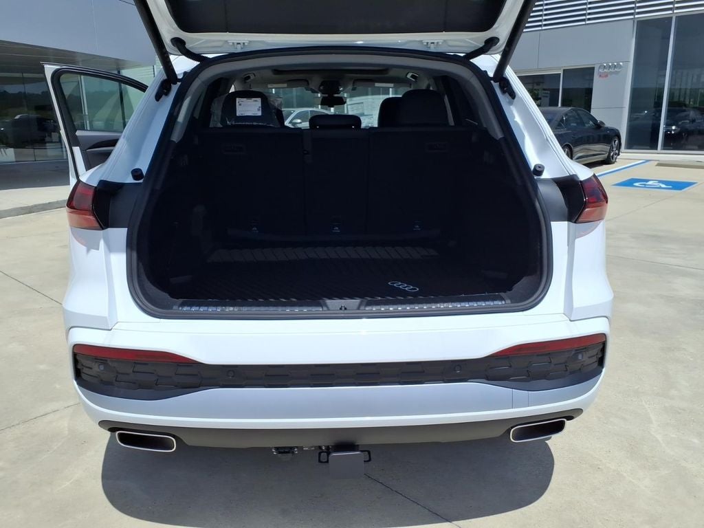 2026 Audi Q5 2.0T Premium quattro
