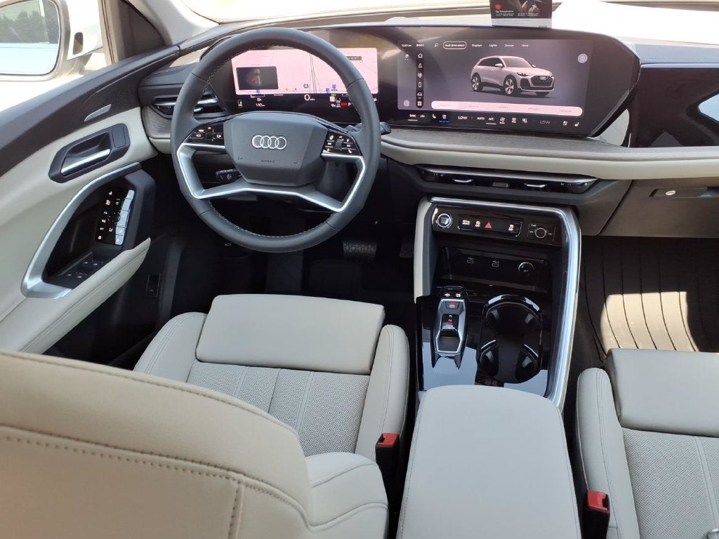 2026 Audi Q5 2.0T Premium Plus quattro