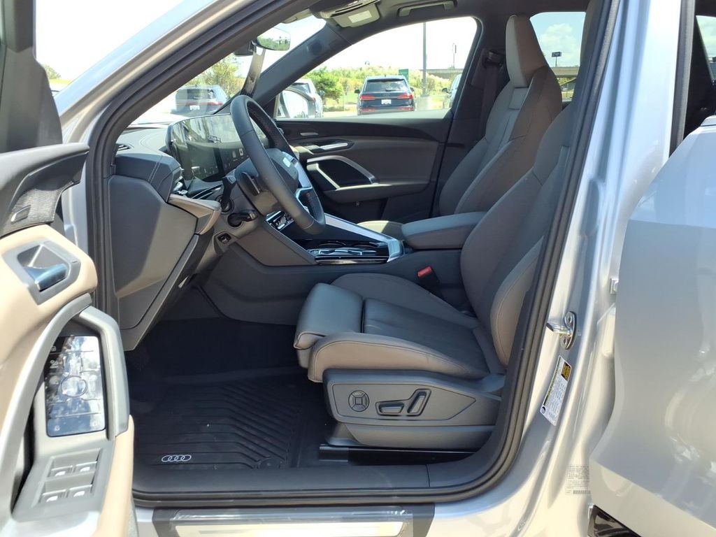 2026 Audi Q5 2.0T Premium Plus quattro