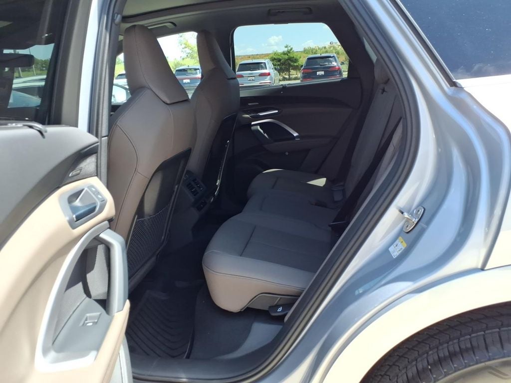 2026 Audi Q5 2.0T Premium Plus quattro