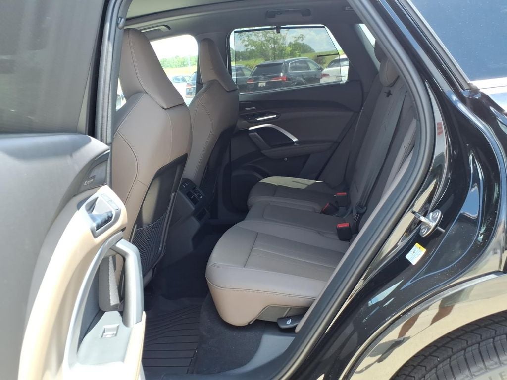 2026 Audi Q5 2.0T Premium Plus quattro