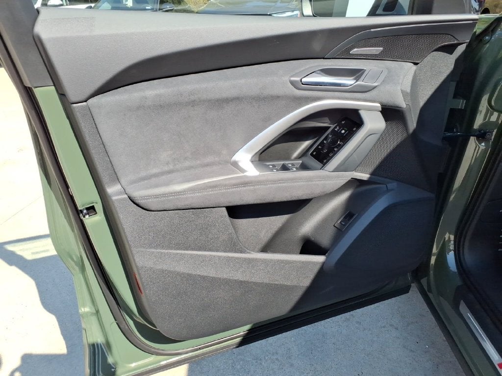 2026 Audi SQ5 Prestige quattro