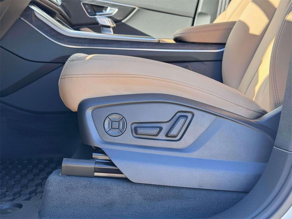 2026 Audi Q7 45 Premium Plus quattro