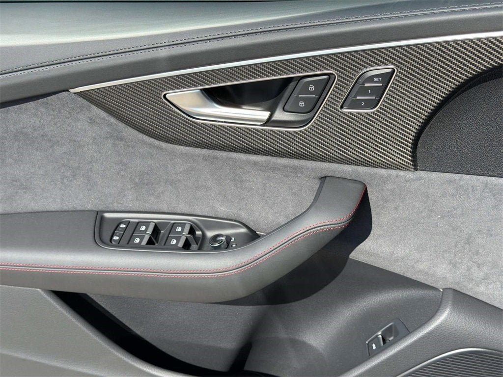 2026 Audi SQ8 4.0T Premium Plus quattro