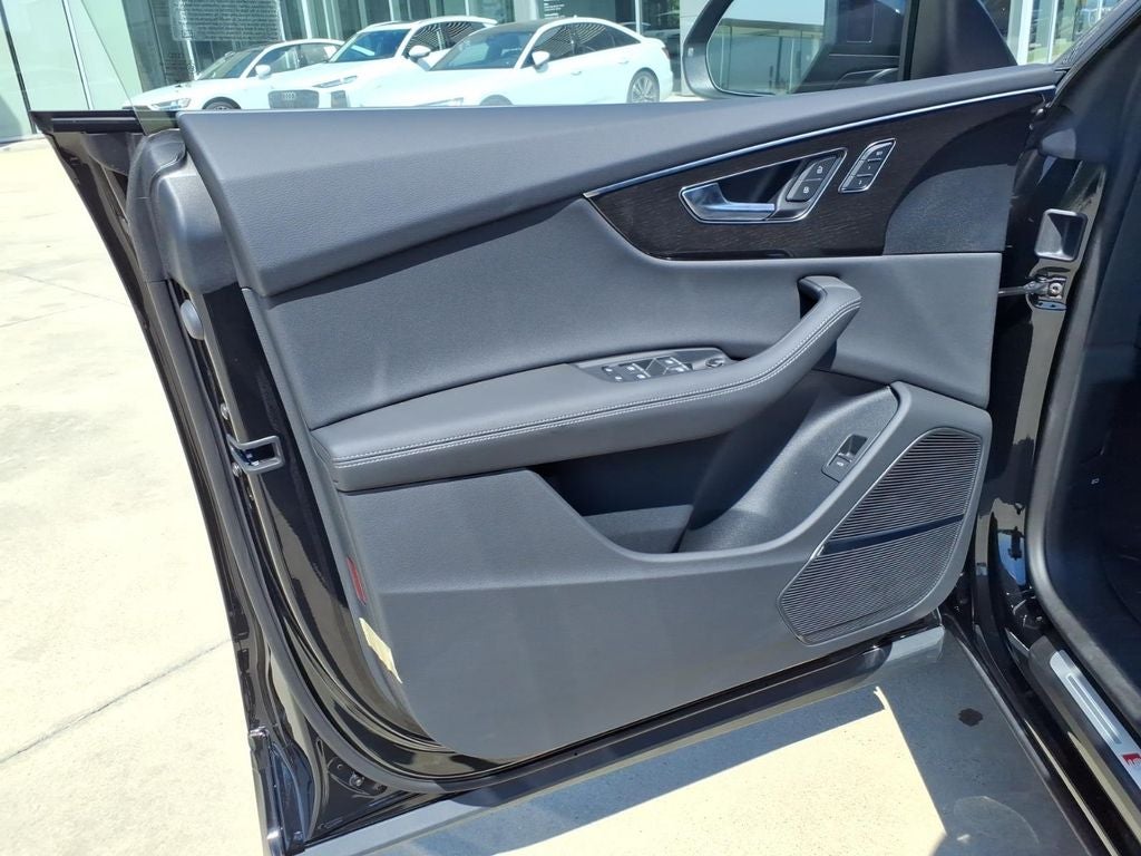 2026 Audi Q8 quattro